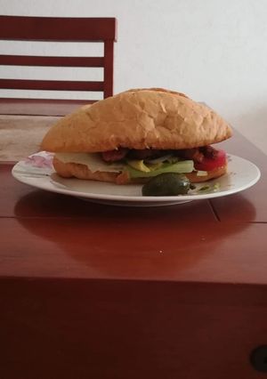 Una foto de ¡¡¡Exquisita torta de milanesa!!!