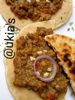 A picture of Crispy flat bread.