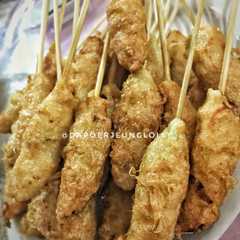 A picture of Sempol Ayam.