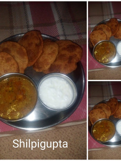 आलू की कचौड़ी (Aloo ki kachori recipe in hindi) रेसिपी मुख्य फोटो
