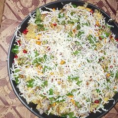 A picture of Dabeli papdi Puri chat.