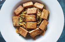 Zoodles With Crispy Tofu