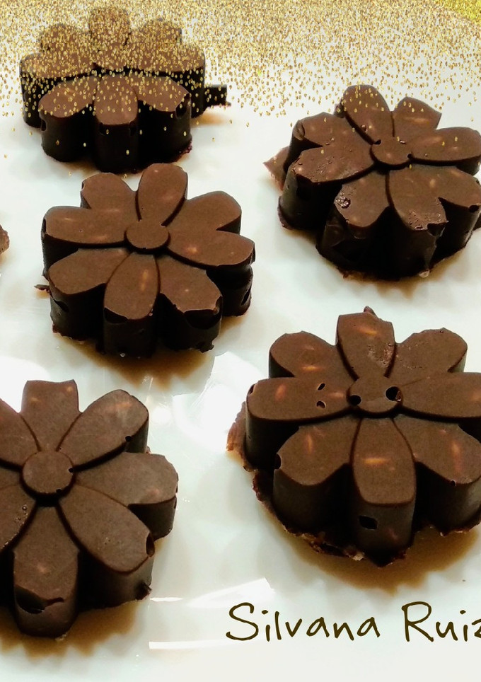 Una foto de 115.🍫Bombones de pipas de girasol y Peta Zetas🌻💣