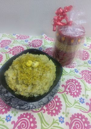 A picture of Pear 🍐semolina halwa.