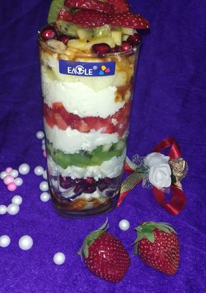 A picture of Layered fruit sandesh.