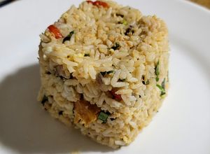 Una foto de Arroz con huevo revuelto