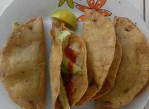 Una foto de Pescadillas de sardina (quesadillas fritas)