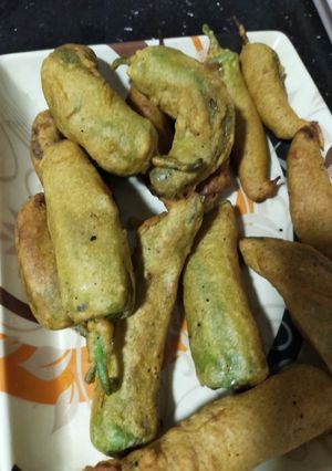 A picture of Mirch pakora.