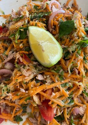 A picture of Shredded tuna salad.