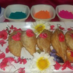 A picture of Mawa gujiya.