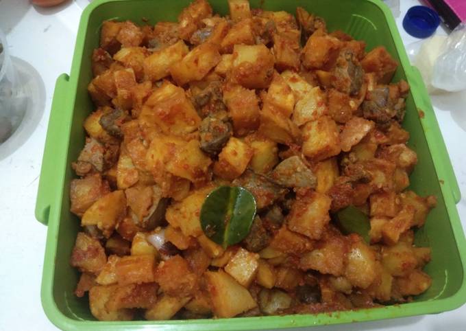 Anti Ribet, Buat Sambal goreng kentang hati ampela ayam Bunda Pasti Bisa