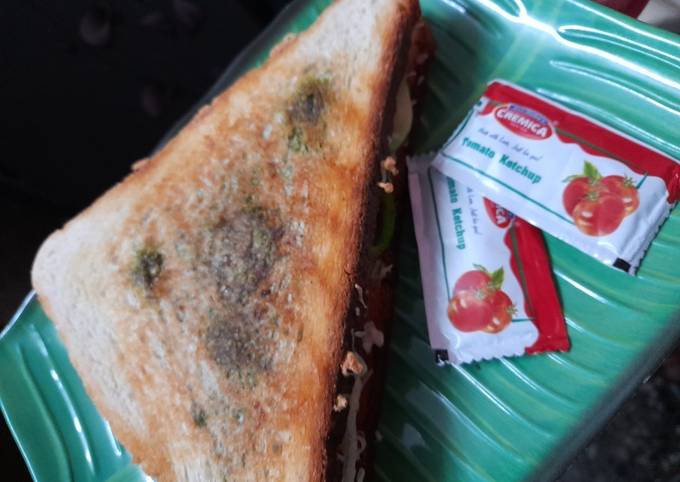 Simple Way to Prepare Quick Veg grilled cheese sandwich