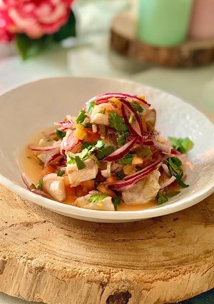 Una foto de Ceviche de lubina a mi manera