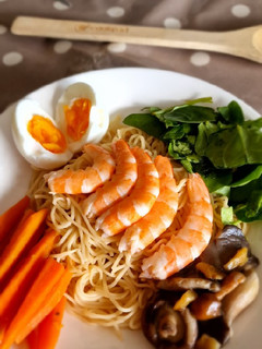 Una foto de Ramen de gambas