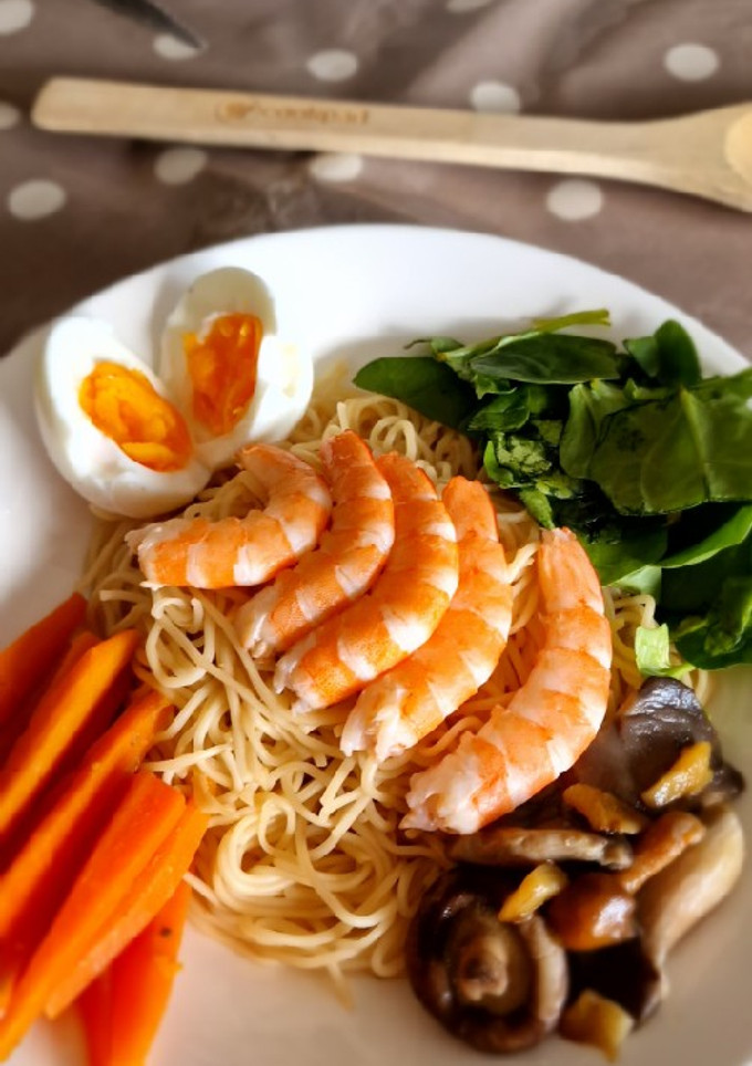 Una foto de Ramen de gambas