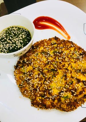 A picture of Gujarati Handvo.