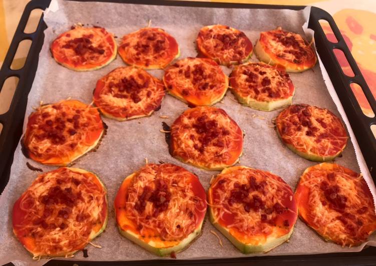 Mini pizzas de calabacín