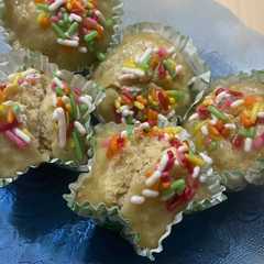 รูปของ Bolu pisang magicom