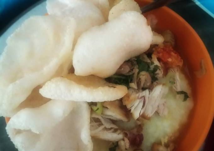 Cara Gampang Menyiapkan Bubur ayam kuah kuning, Enak Banget