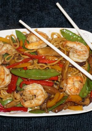 A picture of Shrimp with Lo Mein Noodles and Snow Peas - Jon Style.