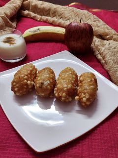 क्रिस्पी साबूदाना रोल (फलाहारी) (Crispy sabudana roll recipe in hindi) रेसिपी मुख्य फोटो