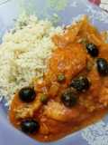 Bacalao con tomate y aceitunas