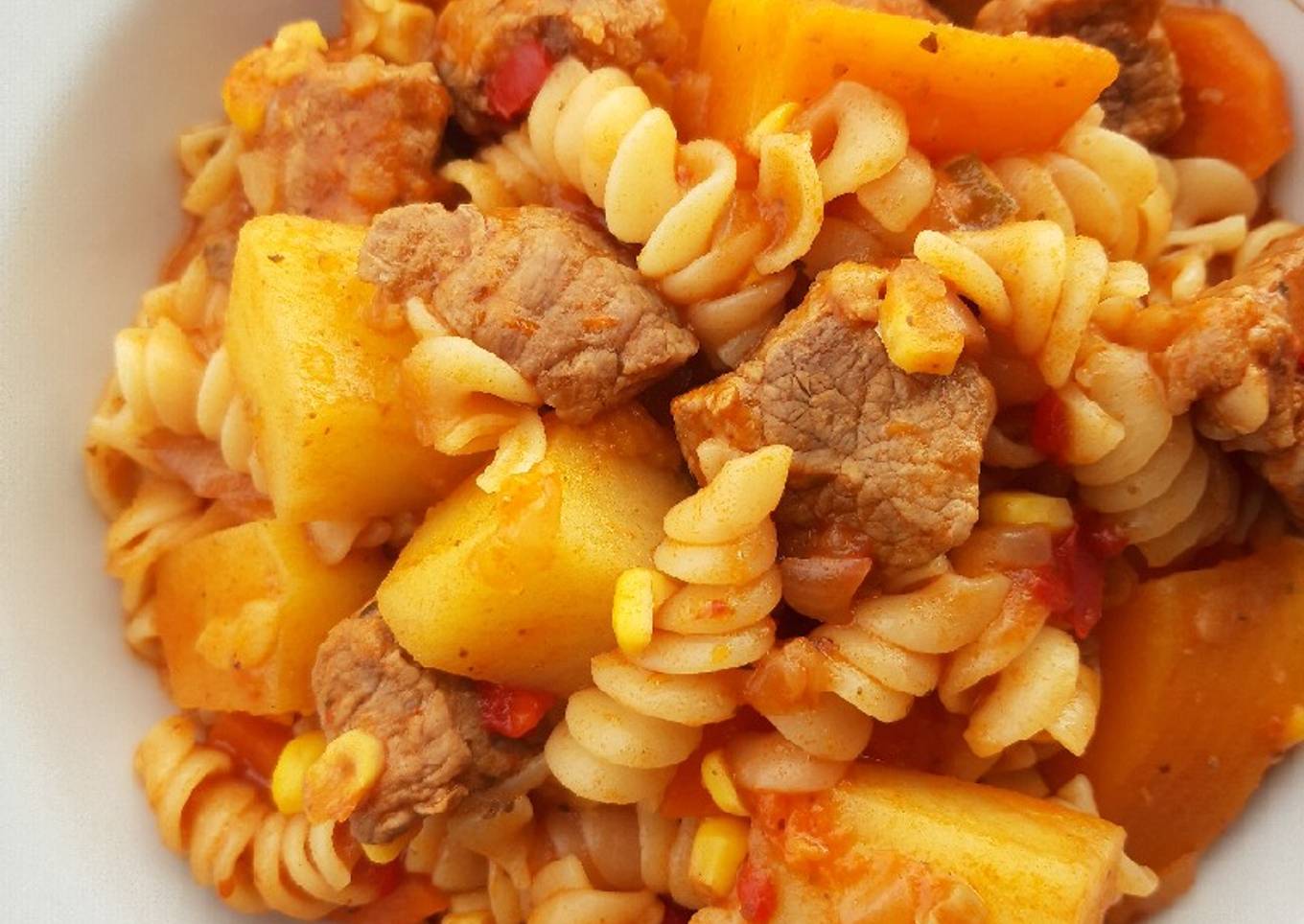Guiso de fideos y compañía