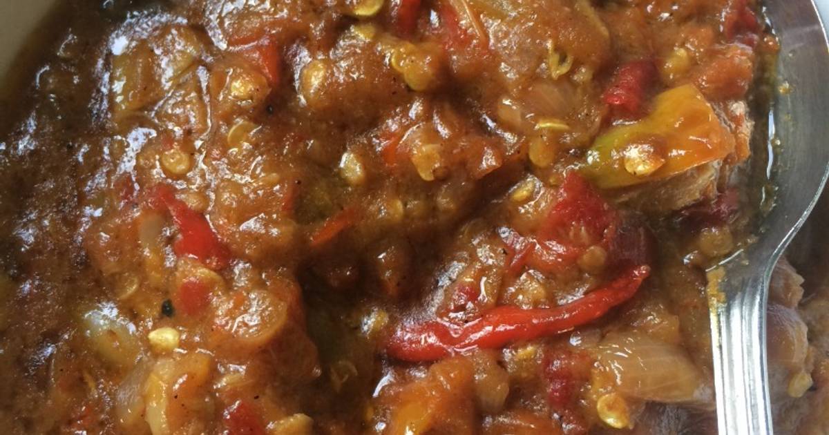 Resep Sambal terasi tomat goreng oleh Ary SoendhAry - Cookpad