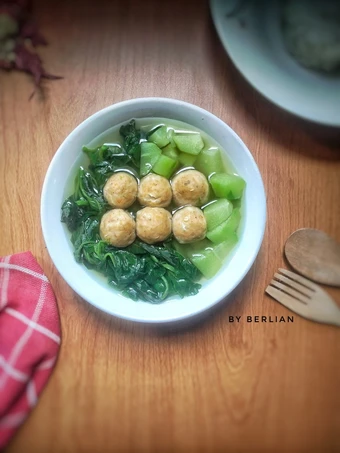 Cara Gampang Membikin Resep Bening Bayem Pentol Tempel yang  Bikin Ketagihan Anti Ribet, Mantap