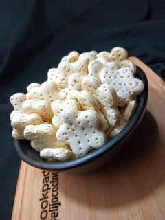 Una foto de Galletitas de agua. Sin gluten, sin leche, crocantes