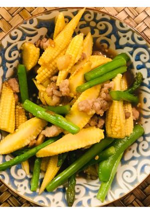 รูปของ ผัดผักรวมหมูสับ 🥦🐽