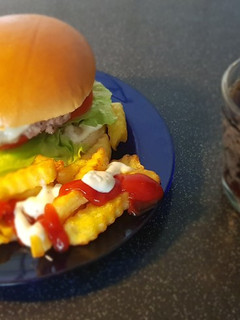 A picture of Delicious Homemade Burger.