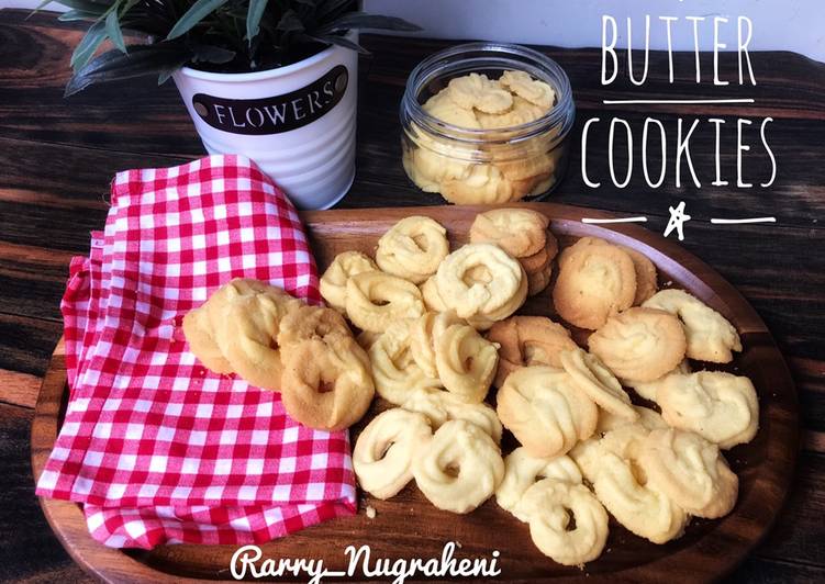 Langkah Mudah untuk Menyiapkan Butter Cookies, Lezat
