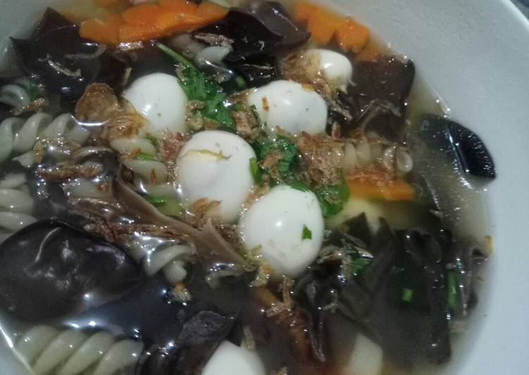 Resep Sup Jamur Kuping Telur Puyuh 😍😍 yang Lezat