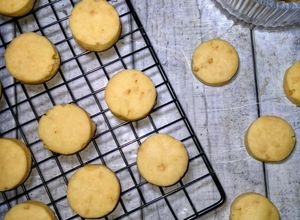 Gambar Biskut Almond Suji