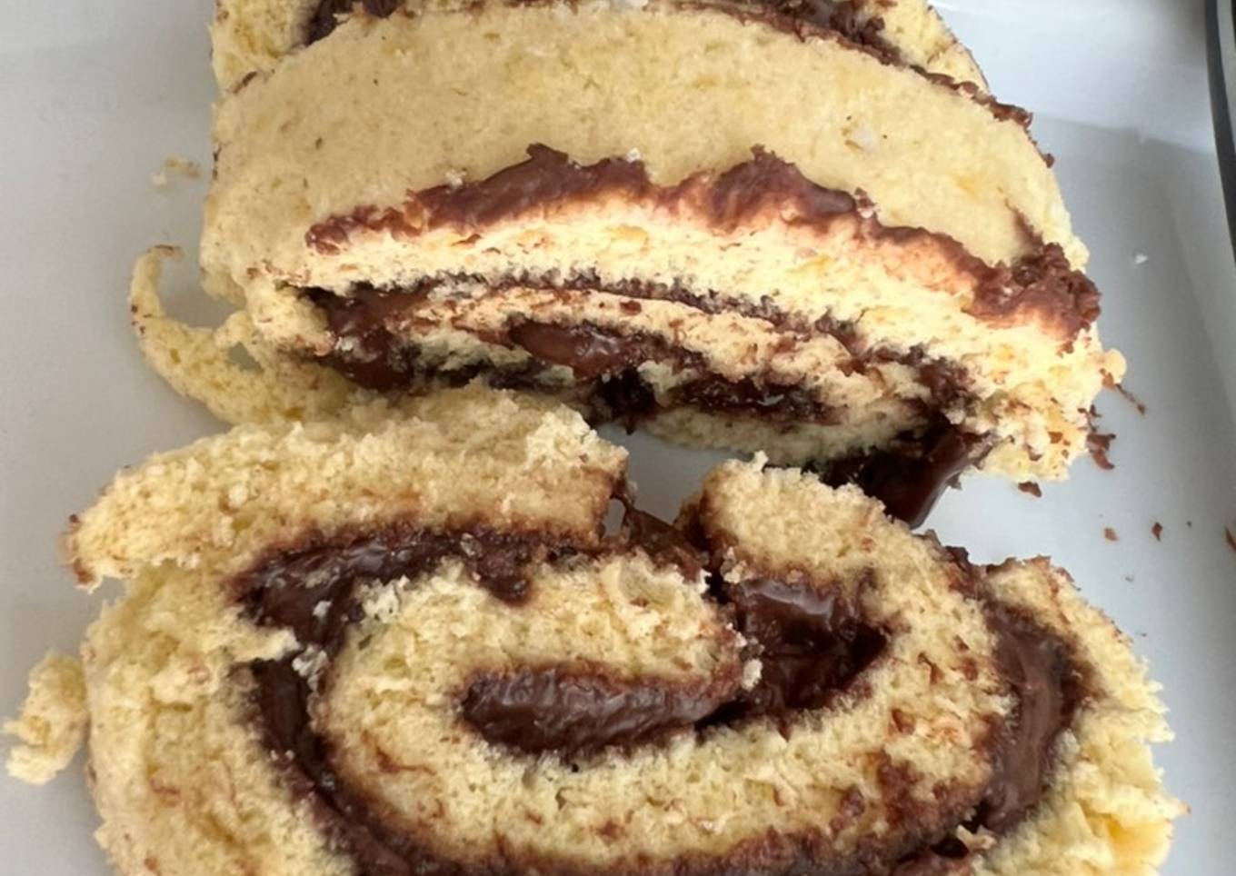 Roulé très généreux en Nutella® 👅