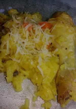 Una foto de Arroz con pollo y verduras (Económico y Rico)