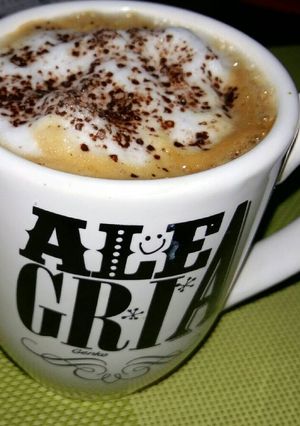 Una foto de Cómo hacer espuma de leche sin maquinas😍