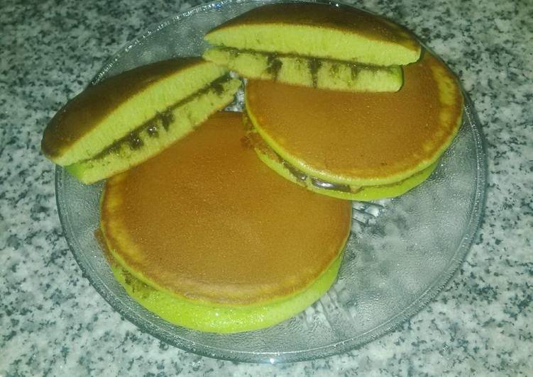 Resep Dorayaki pandan yang Menggugah Selera