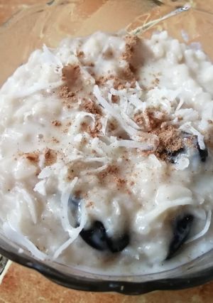 Una foto de Arroz con leche peruano