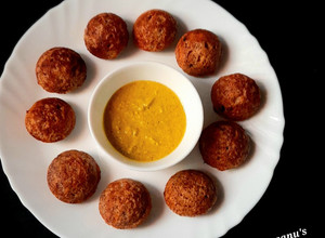 A picture of Whole Ragi Masala Appe.