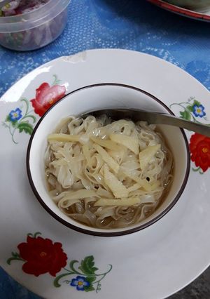 รูปของ บะหมี่น้ำขิงร้อน