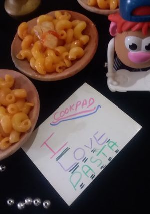 A picture of Tikka spiral macroni.