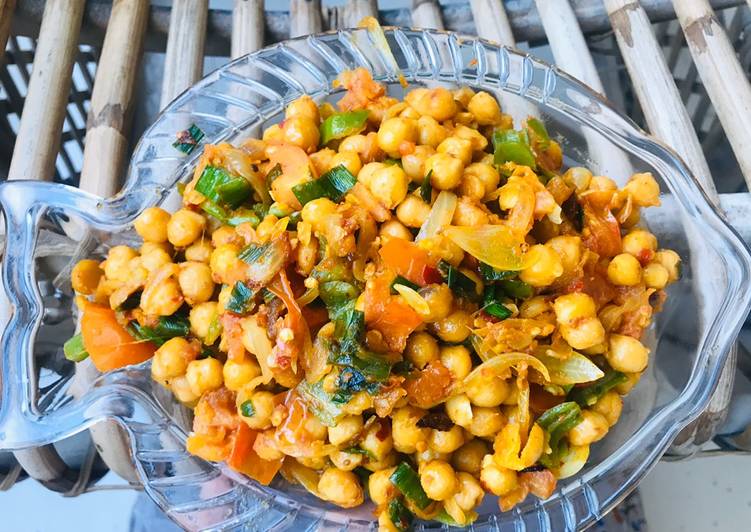 Step-by-Step Guide to Make Speedy Chana chaat