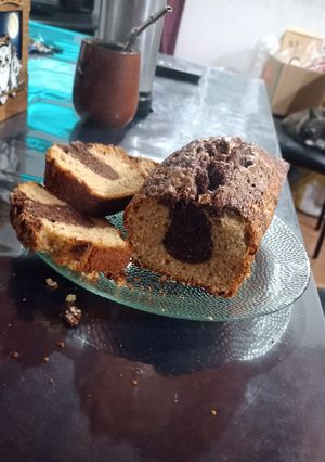 Una foto de Budín marmolado integral