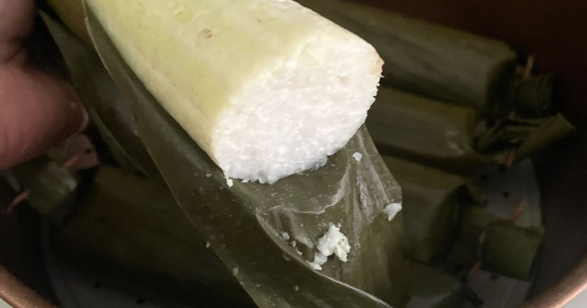 Lontong daun magicom