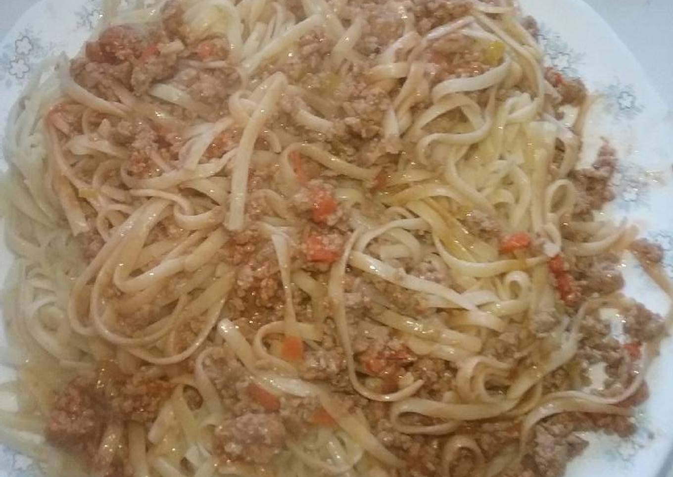 Espaguetis con carne picada