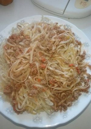 Una foto de Espaguetis con carne picada