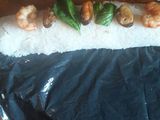 Sushi de cholgas y camarones