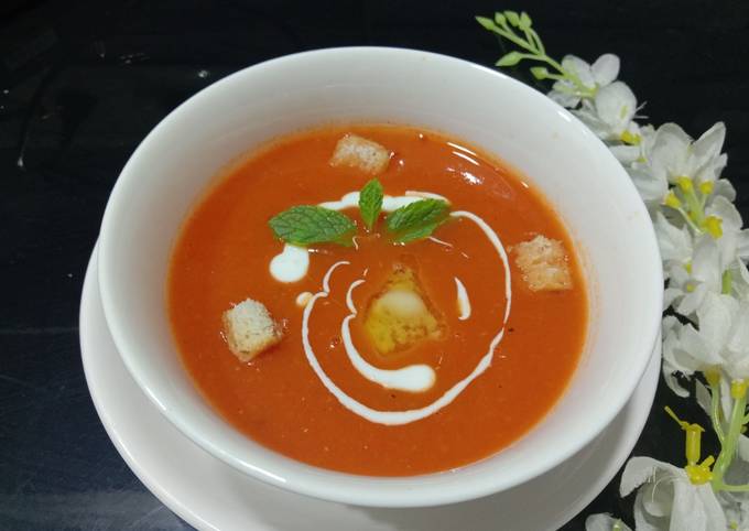 क्रीमी टोमेटो सूप (Creamy Tomato soup recipe in Hindi) रेसिपी बनाने की विधि  in Hindi by Shraddha Tripathi - Cookpad